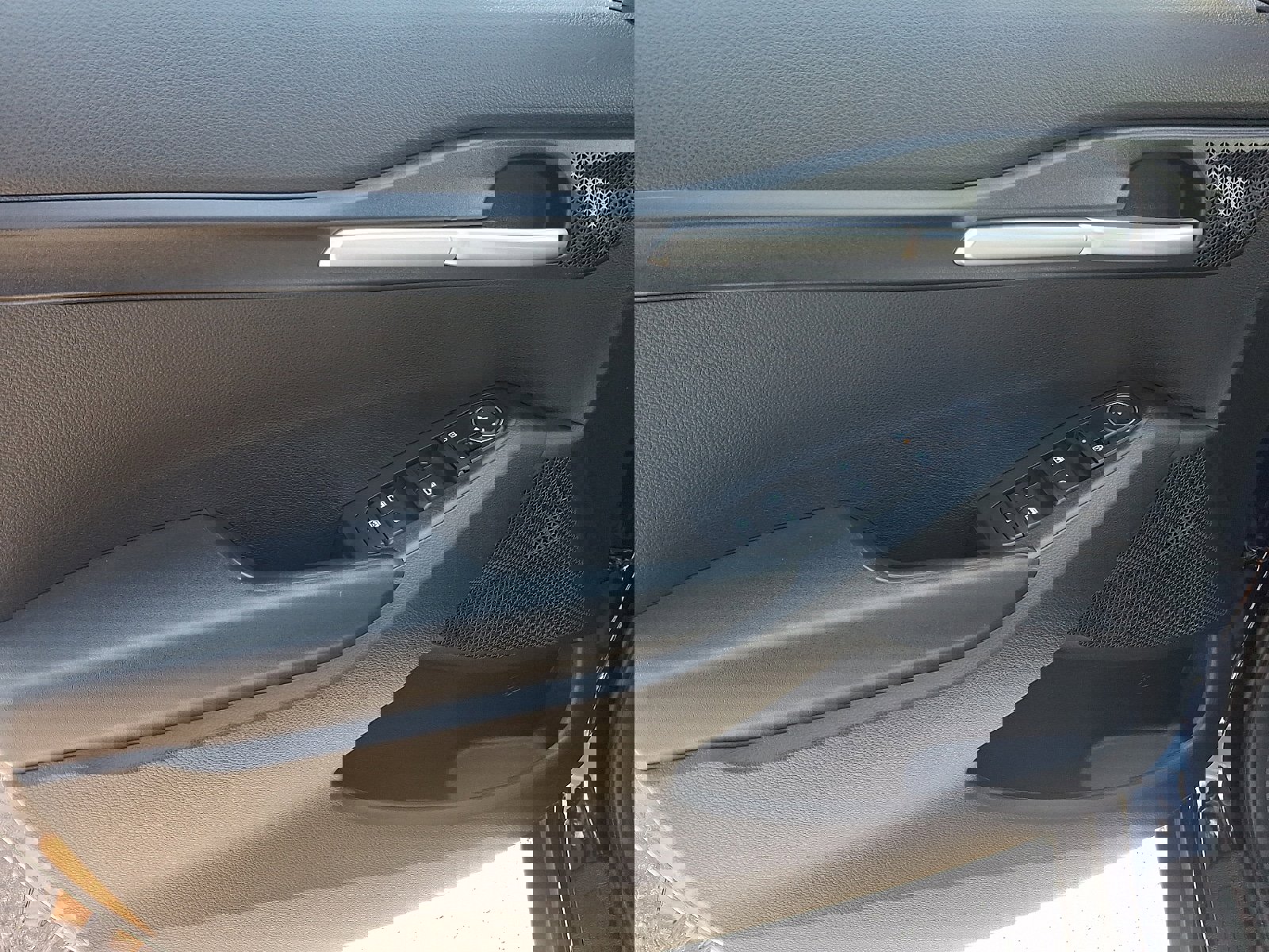 New 2026 Kia Seltos LX image 8