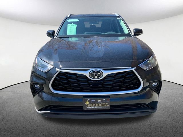 New 2026 Toyota Highlander XLE image 4
