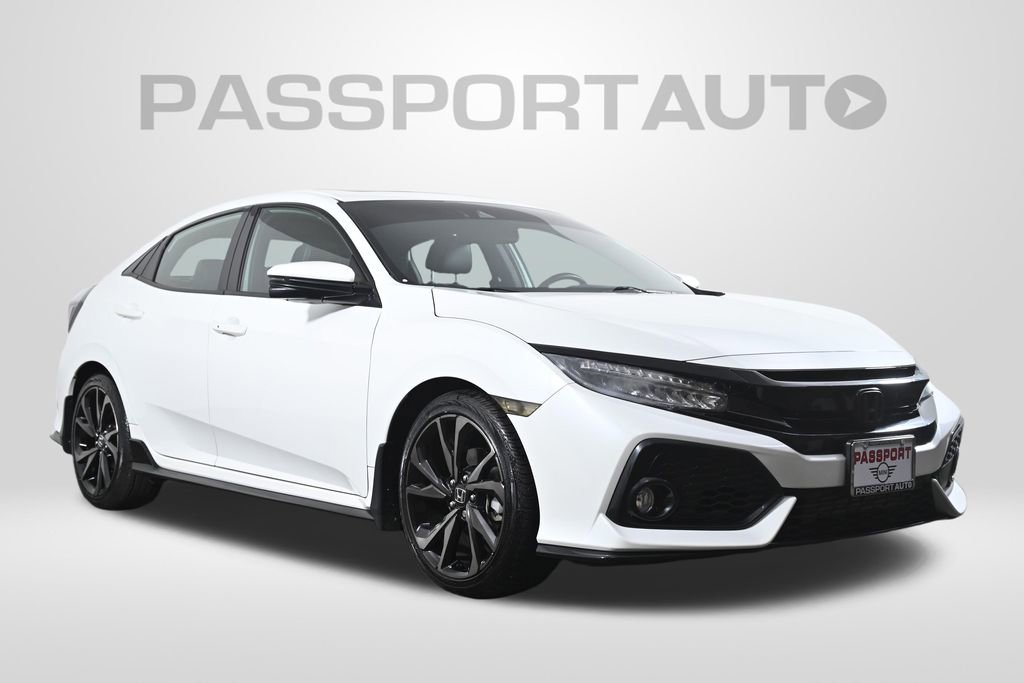 Used 2019 Honda Civic Sport Touring image 3