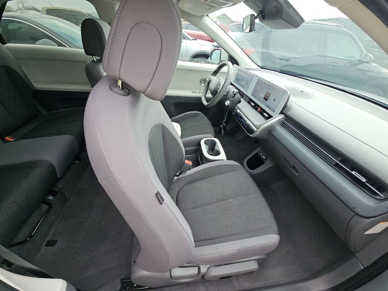 Used 2023 Hyundai Ioniq 5 SE image 9