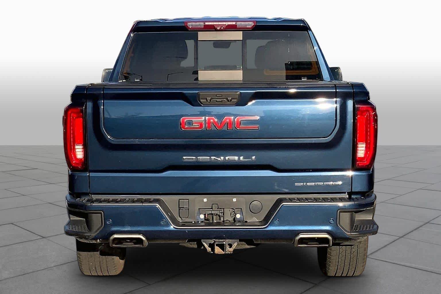 Used 2023 GMC Sierra 1500 Denali w/ Denali Reserve Package AWD/4WD image 4