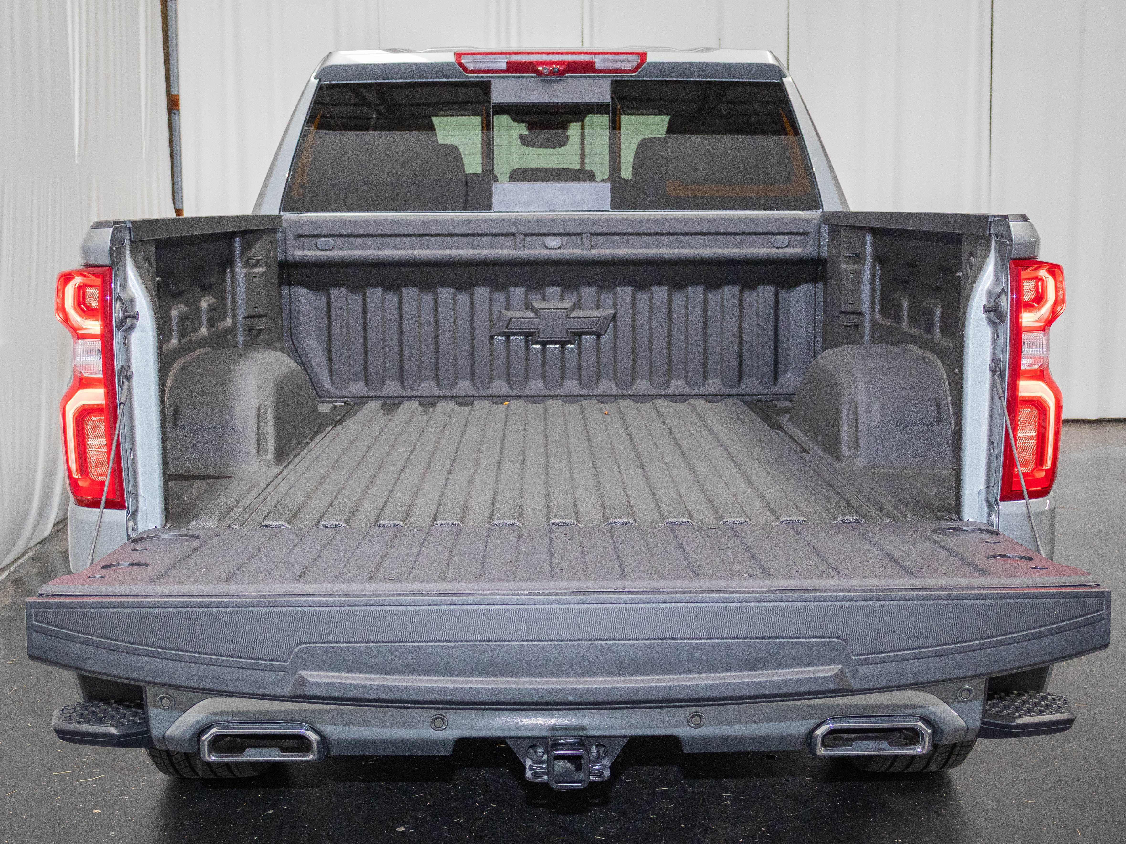 New 2026 Chevrolet Silverado 1500 High Country AWD/4WD image 4