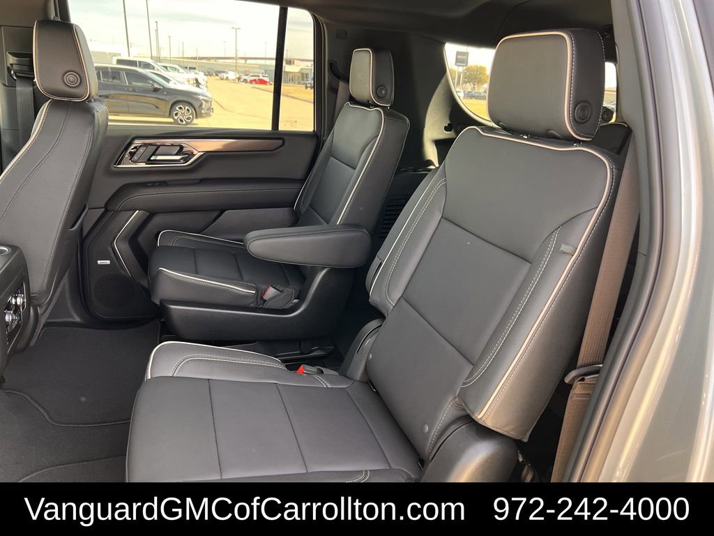 New 2026 GMC Yukon XL Elevation image 28