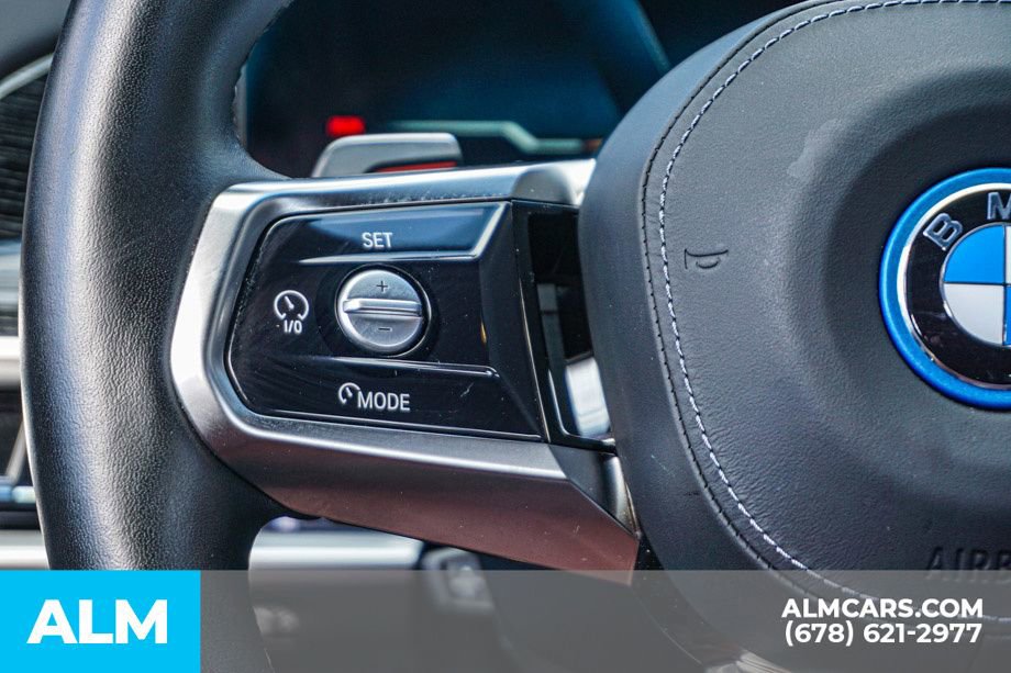Used 2025 BMW i7 eDrive50 w/ M Sport Package RWD image 30