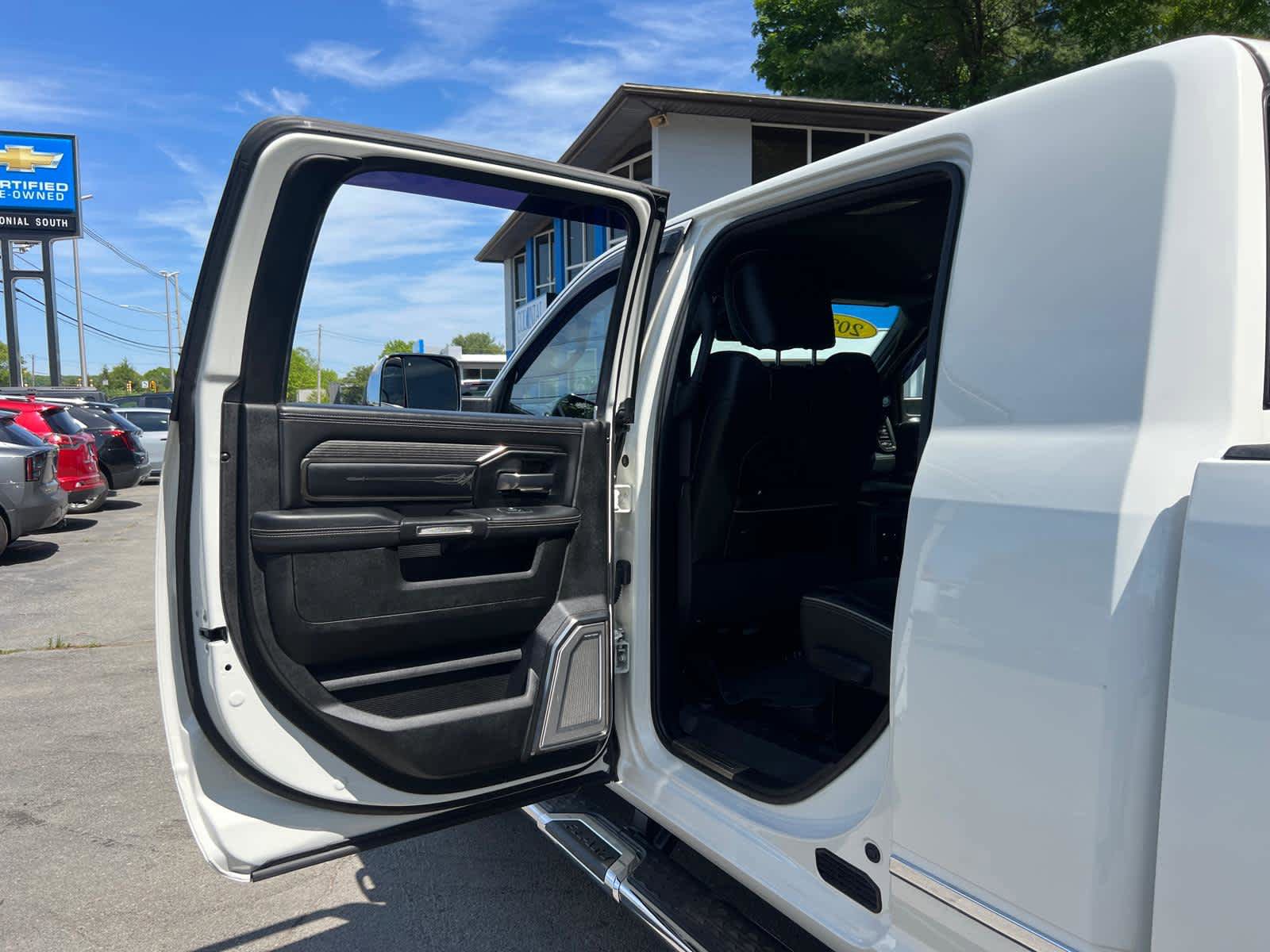Used 2021 RAM 3500 Limited AWD/4WD image 30