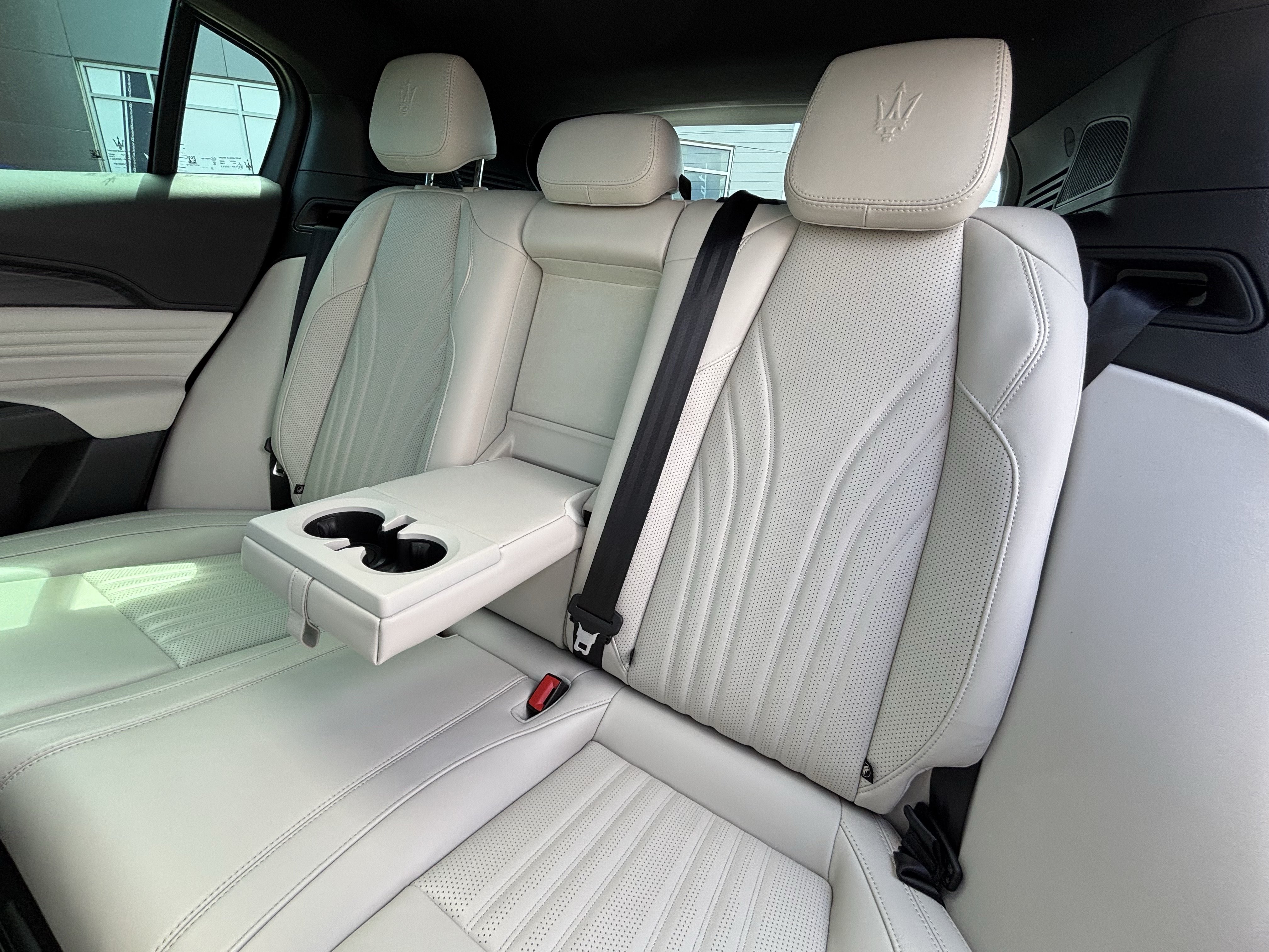 Used 2023 Maserati Grecale Modena AWD/4WD image 42