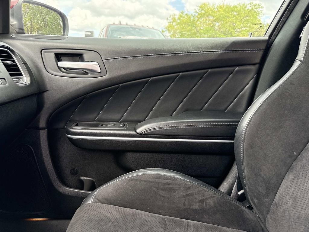 Used 2022 Dodge Charger Scat Pack w/ Plus Group image 31