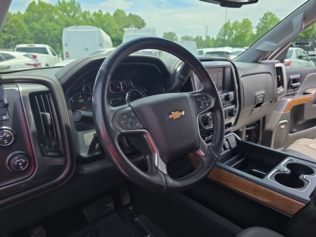 Used 2015 Chevrolet Silverado 1500 LTZ w/ LTZ Plus Package AWD/4WD image 17