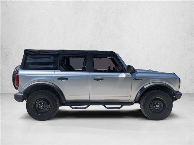 Used 2022 Ford Bronco Black Diamond AWD/4WD image 4