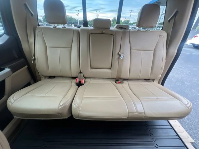 Used 2019 Ford F150 Lariat w/ Equipment Group 502A Luxury RWD image 33