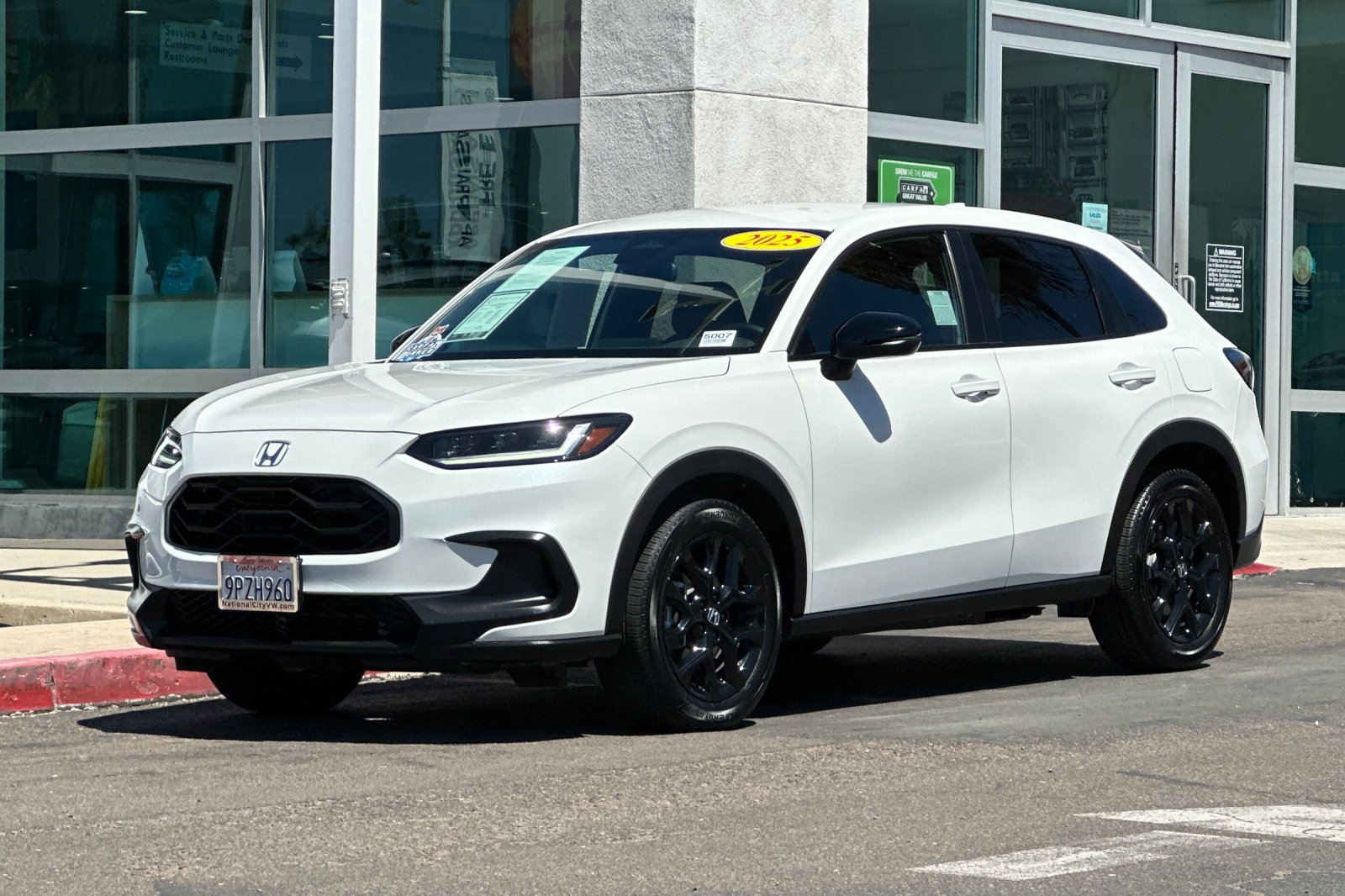 Used 2025 Honda HR-V Sport image 8