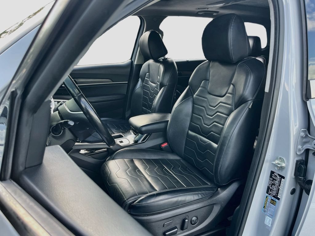 Used 2022 Kia Telluride SX w/ SX Prestige Package AWD/4WD image 22