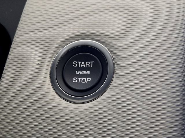 New 2026 Land Rover Discovery Sport Landmark AWD/4WD image 21