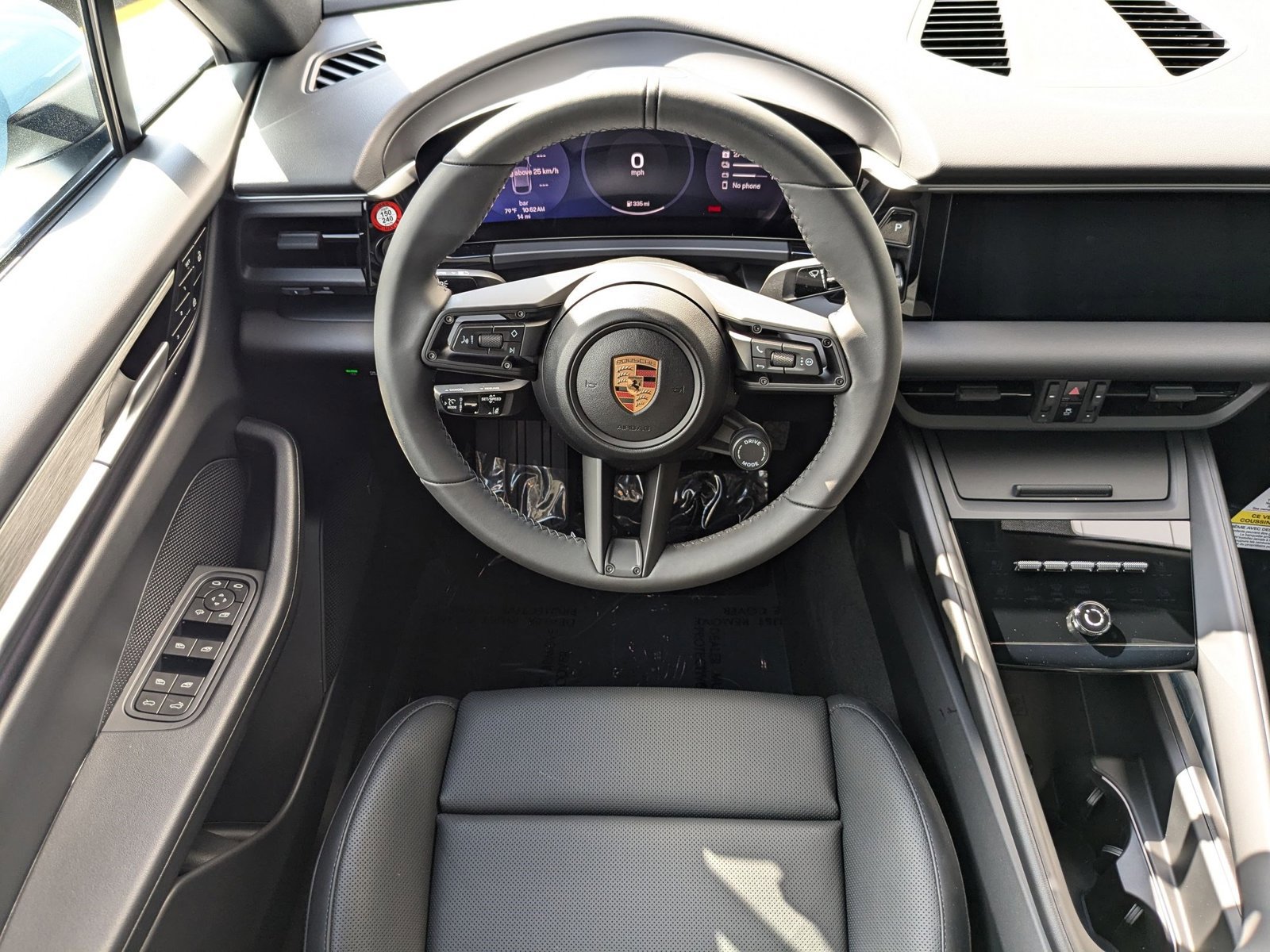 New 2025 Porsche Macan Electric image 14