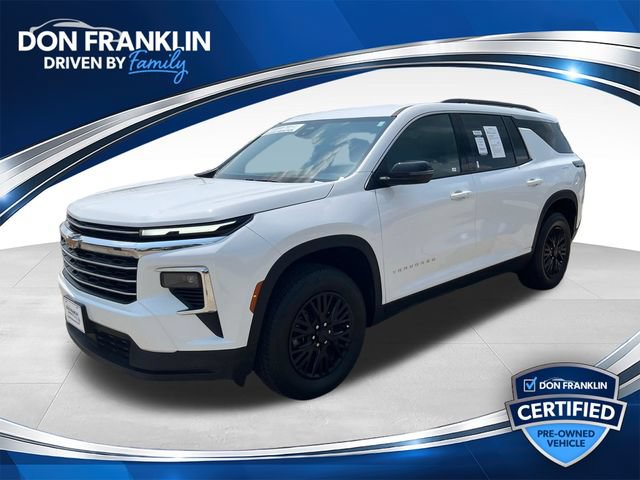 Used 2025 Chevrolet Traverse LT