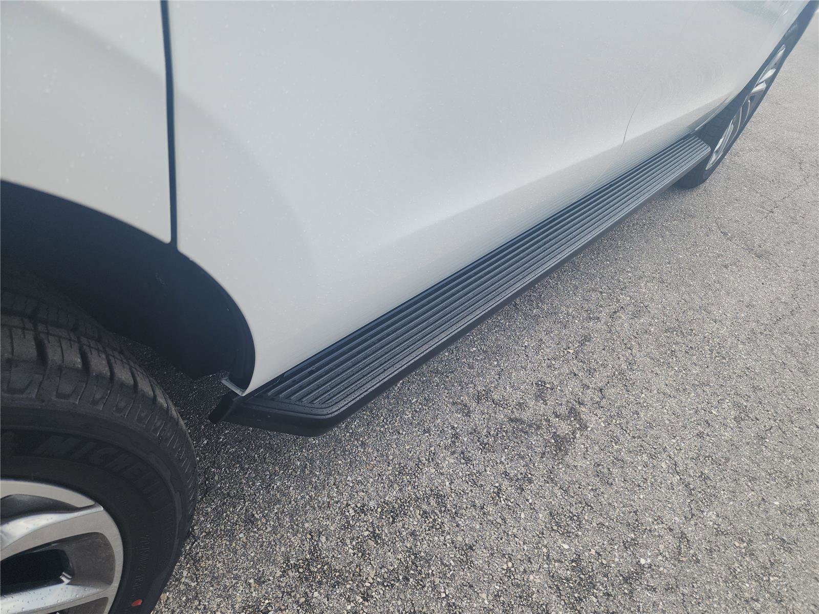 New 2026 Lincoln Navigator L Premier AWD/4WD image 21
