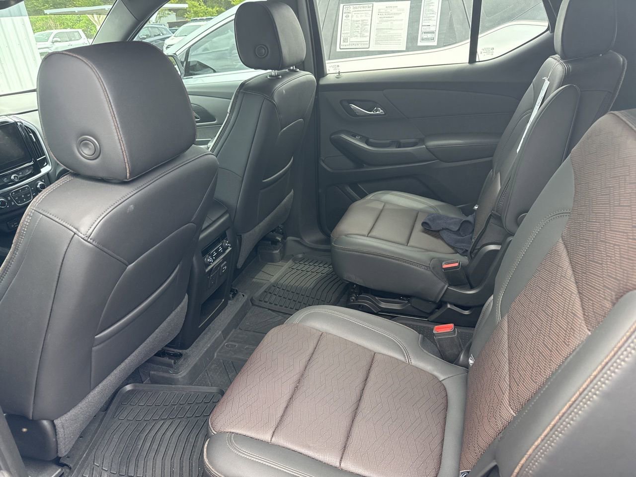 Used 2023 Chevrolet Traverse High Country w/ LPO, Floor Liner Package image 6