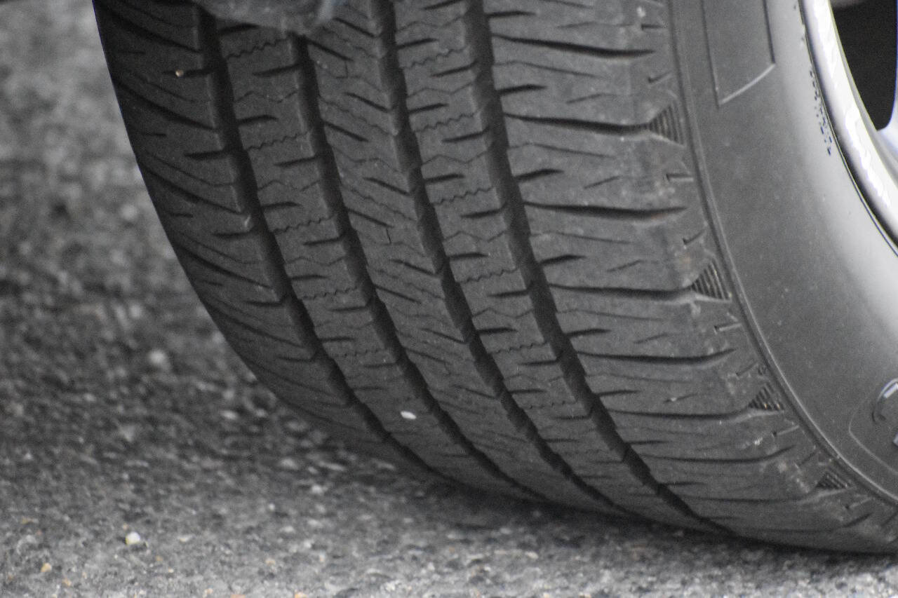 Used 2017 Ford Explorer Sport w/ Equipment Group 401A image 40