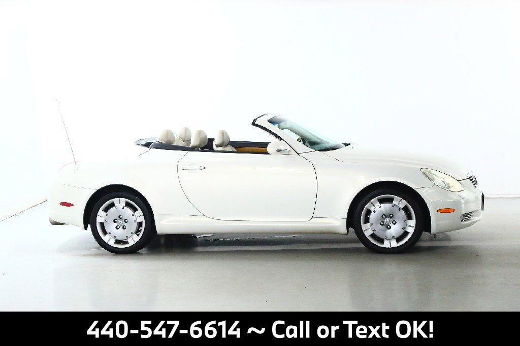 Used 2003 Lexus SC 430 Convertible image 12