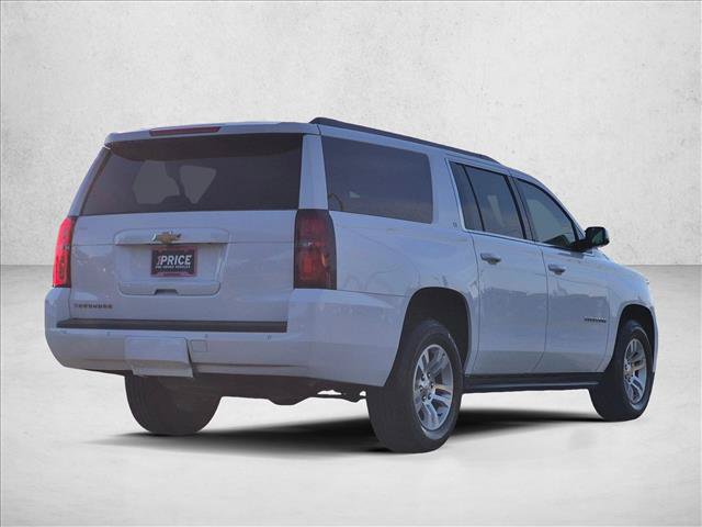 Used 2017 Chevrolet Suburban LT w/ Luxury Package RWD image 5