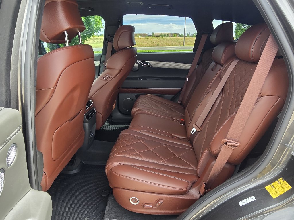 Used 2025 Genesis GV80 3.5T Prestige AWD/4WD image 15