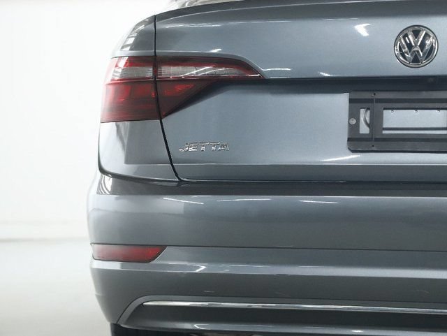 Used 2021 Volkswagen Jetta SE w/ SE Cold Weather Package FWD image 43