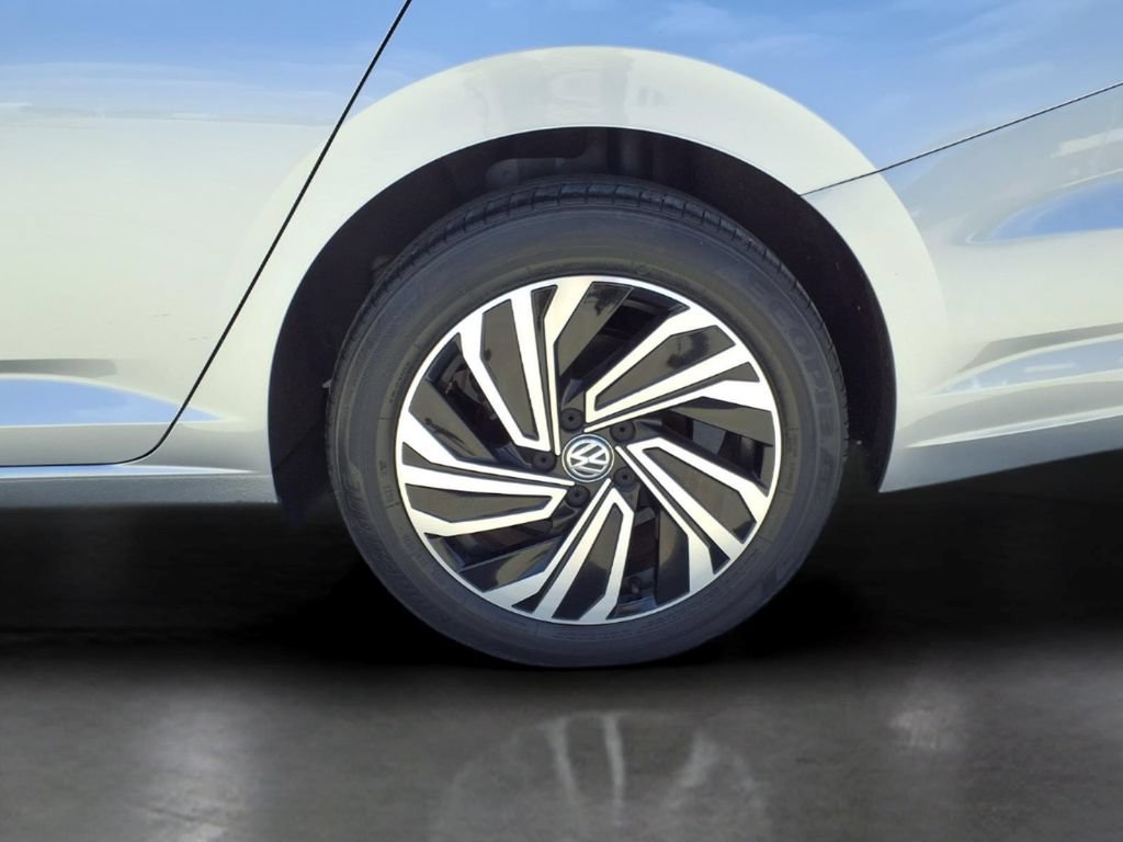 Used 2020 Volkswagen Jetta SEL FWD image 25
