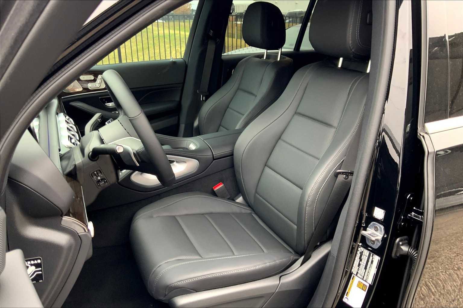 New 2025 Mercedes-Benz GLE 450e GLE 450e image 16