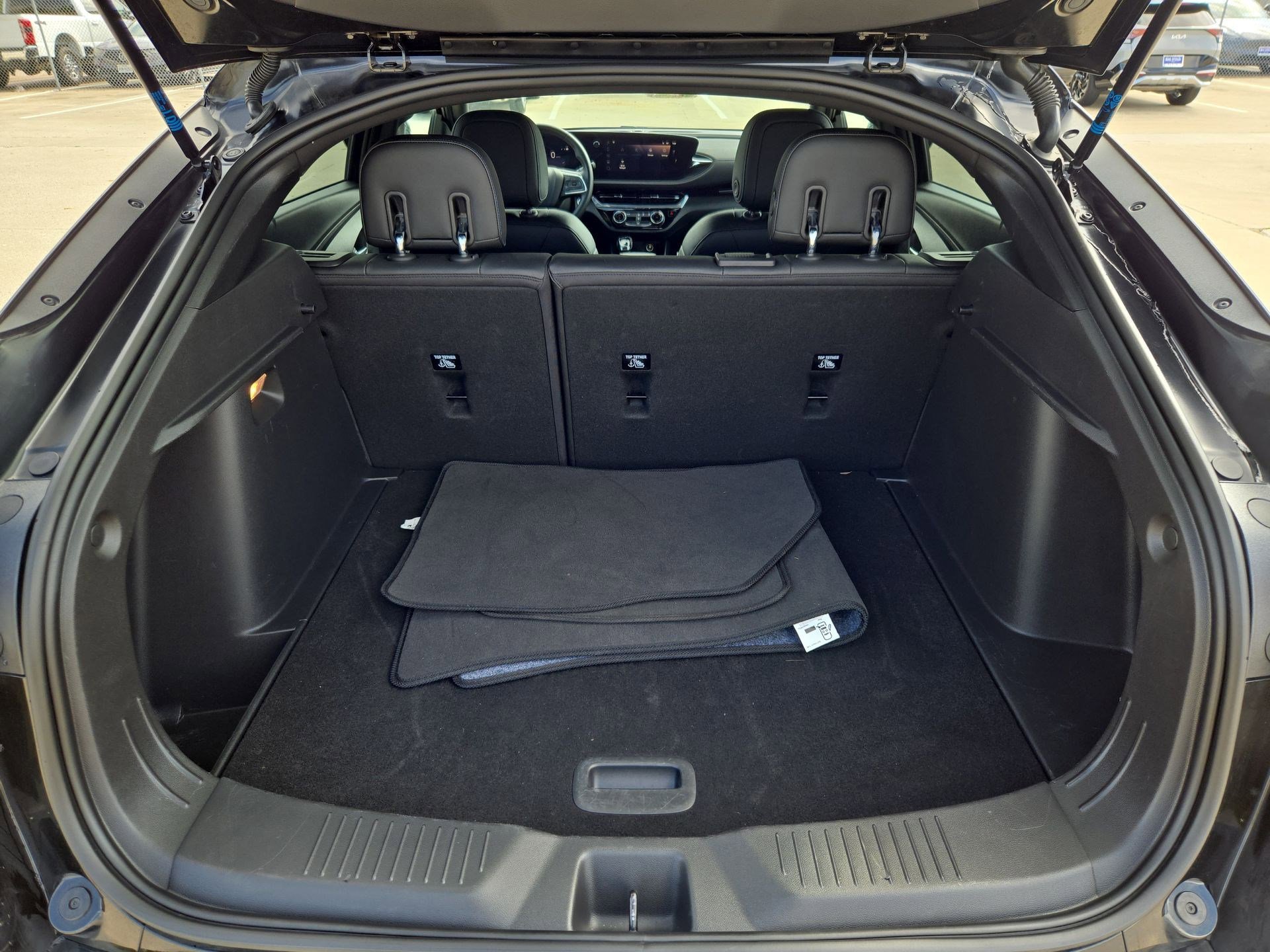 Used 2025 Buick Envista Sport Touring FWD image 29