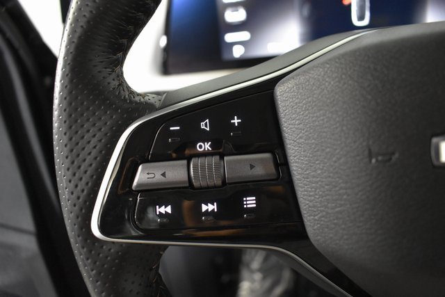 Certified 2023 Nissan Ariya AWD image 16