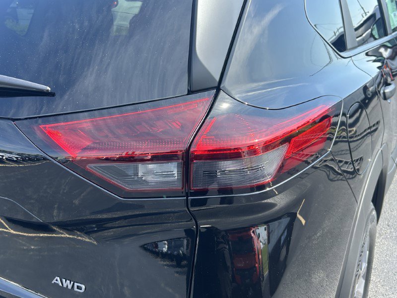 New 2026 Nissan Rogue SV image 11