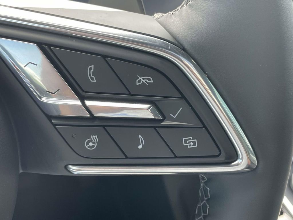 Used 2025 Buick Enclave Avenir w/ Super Cruise Package image 23