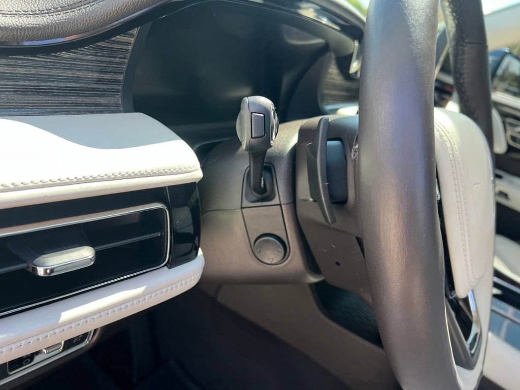 Used 2022 Lincoln Aviator Black Label w/ Dynamic Handling Package AWD/4WD image 39