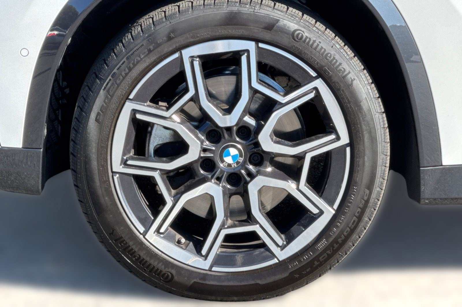 Used 2026 BMW X1 xDrive28i w/ Technology Package AWD/4WD image 13