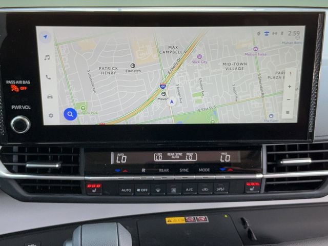 Used 2025 Toyota Sienna XLE FWD image 22