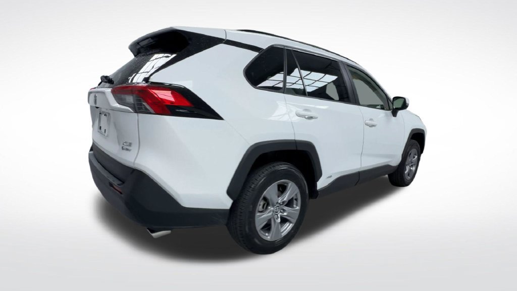 Certified 2025 Toyota RAV4 XLE w/ Convenience Package AWD/4WD image 9