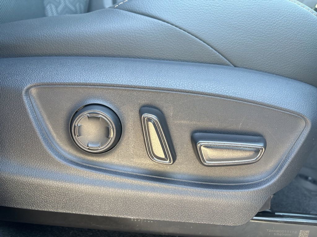 New 2026 Toyota Tacoma Limited image 27