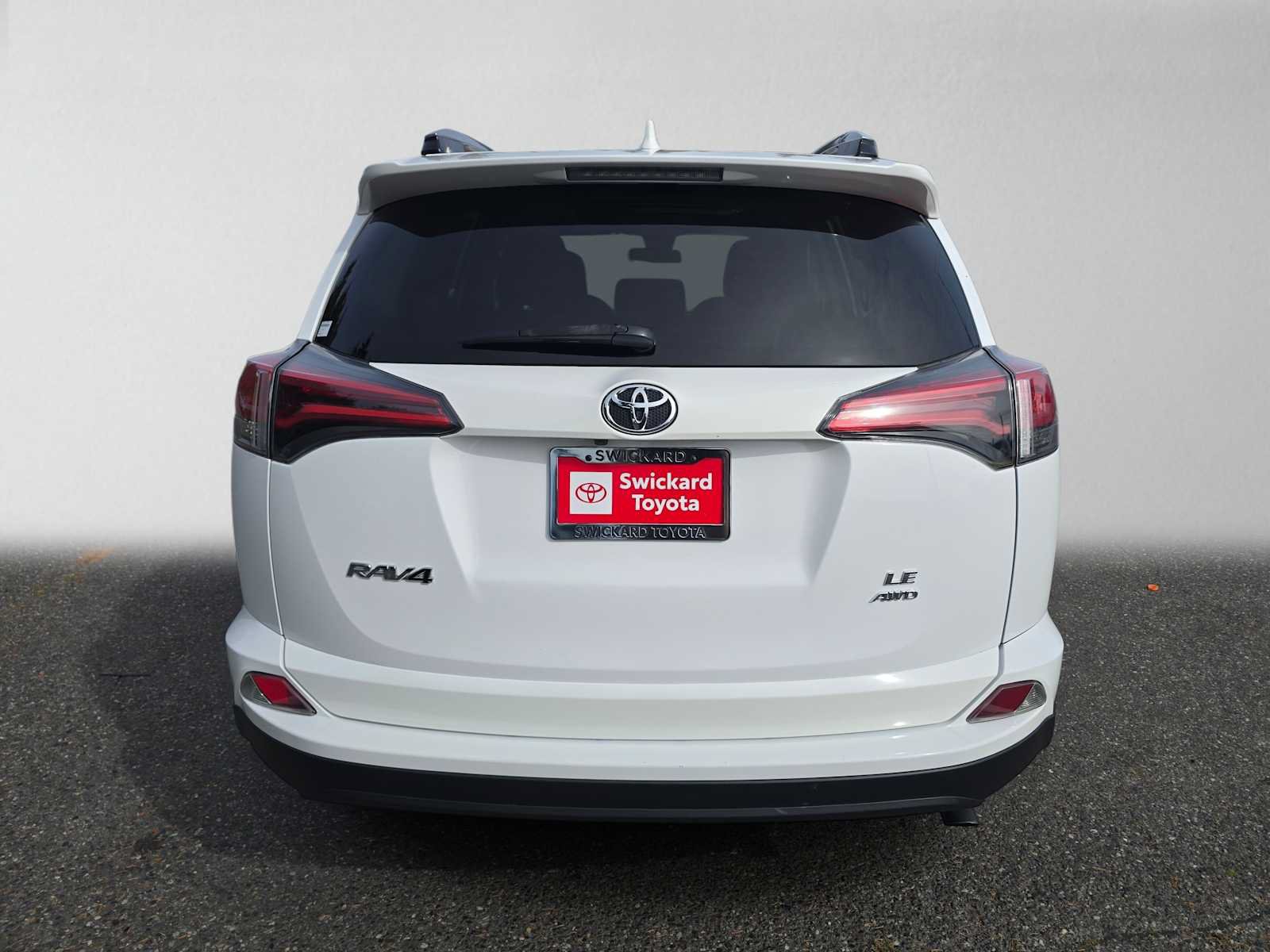 Used 2017 Toyota RAV4 LE w/ All Weather Liner Package AWD/4WD image 4