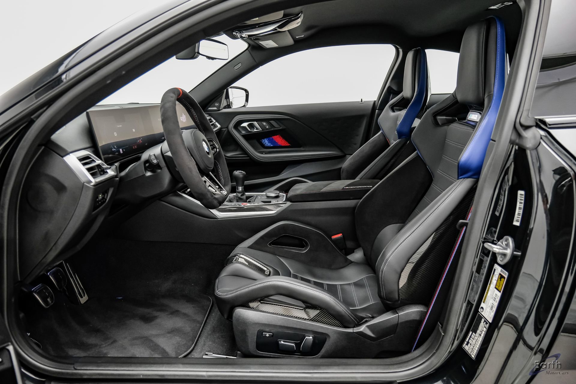 Used 2025 BMW M2 w/ Carbon Package RWD image 36