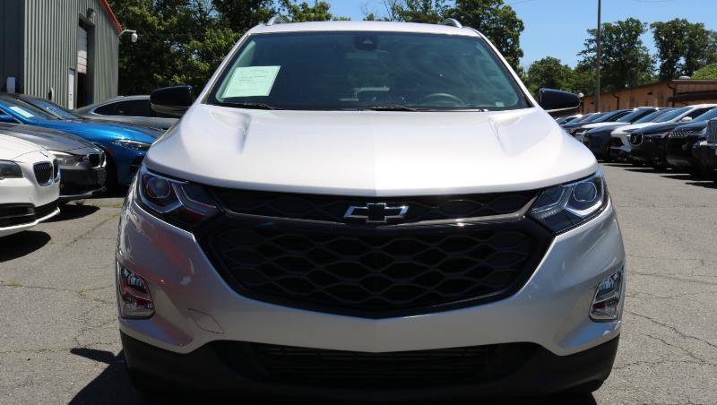 Used 2021 Chevrolet Equinox Premier w/ Redline Edition FWD image 2