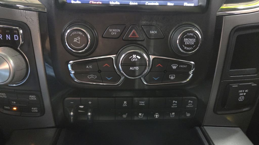 Used 2018 RAM 1500 Sport w/ Sport Premium Group image 17