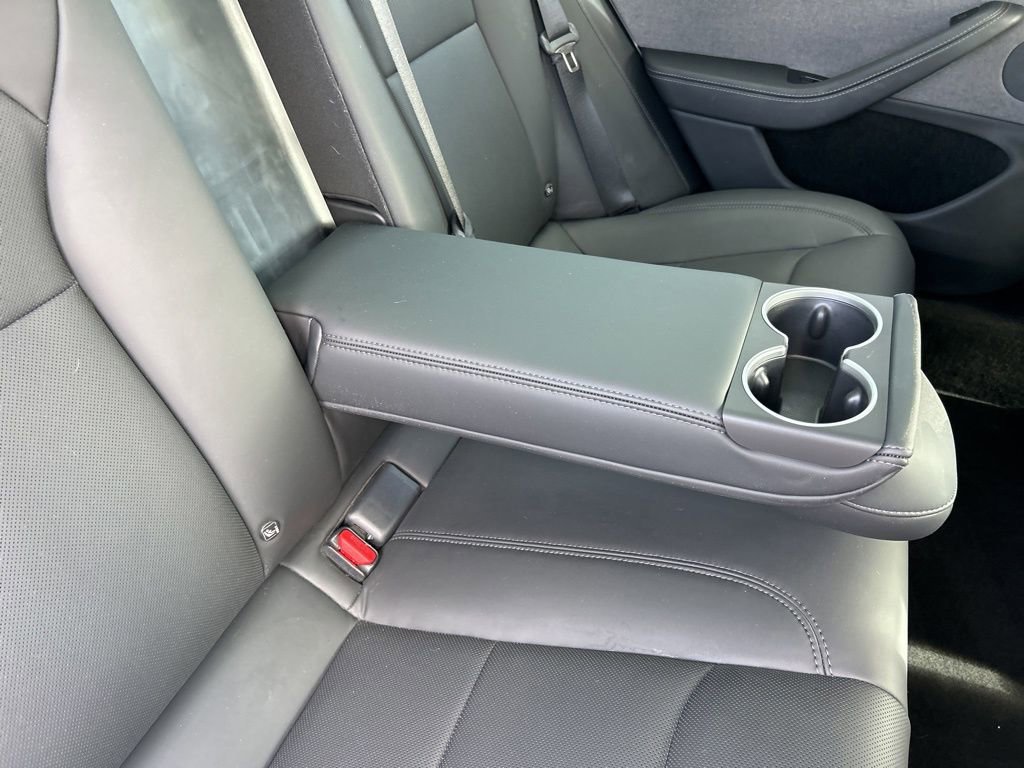 Used 2024 Tesla Model 3 Standard Range image 44