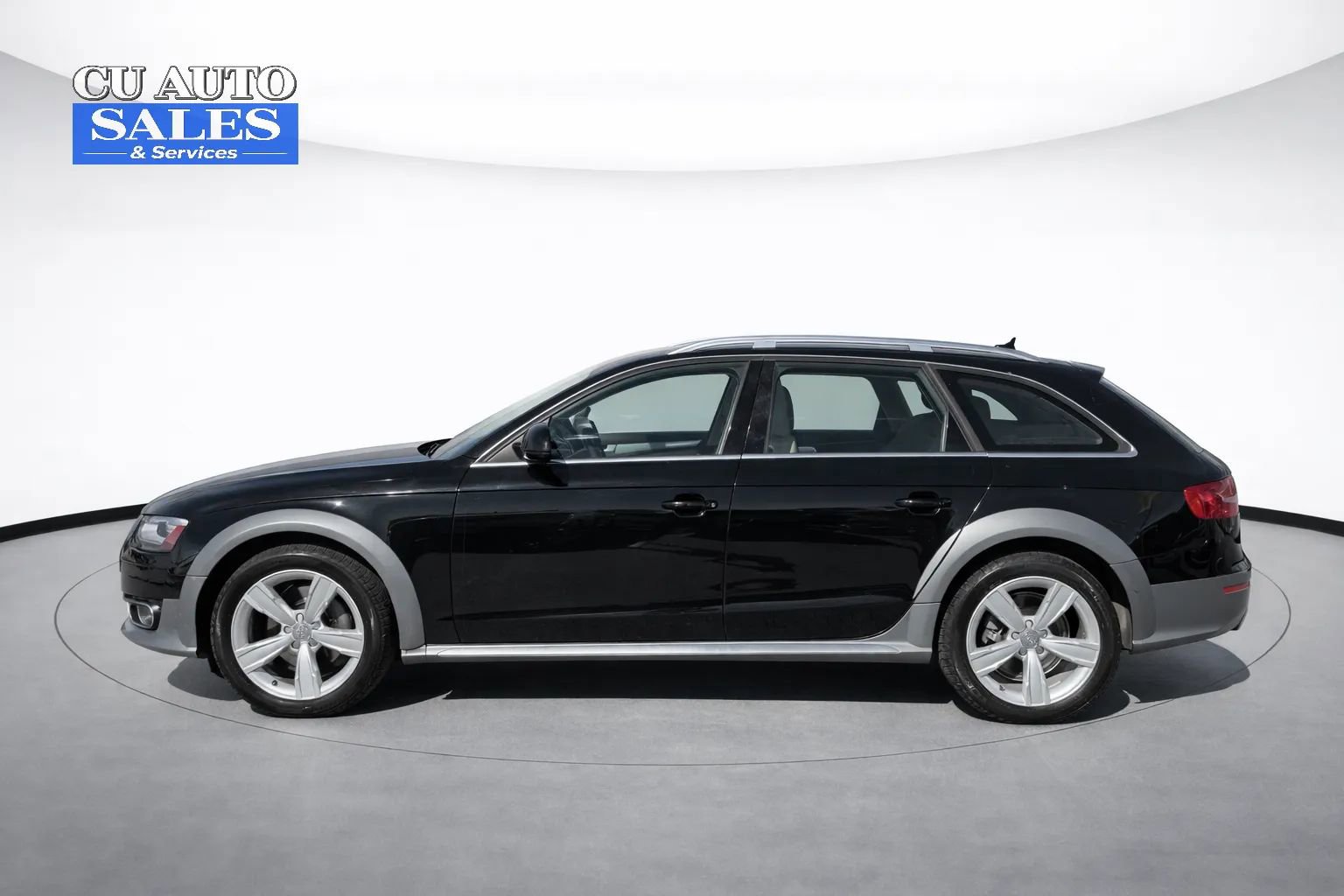 Used 2013 Audi A4 Premium Plus w/ Premium Plus Pkg image 3