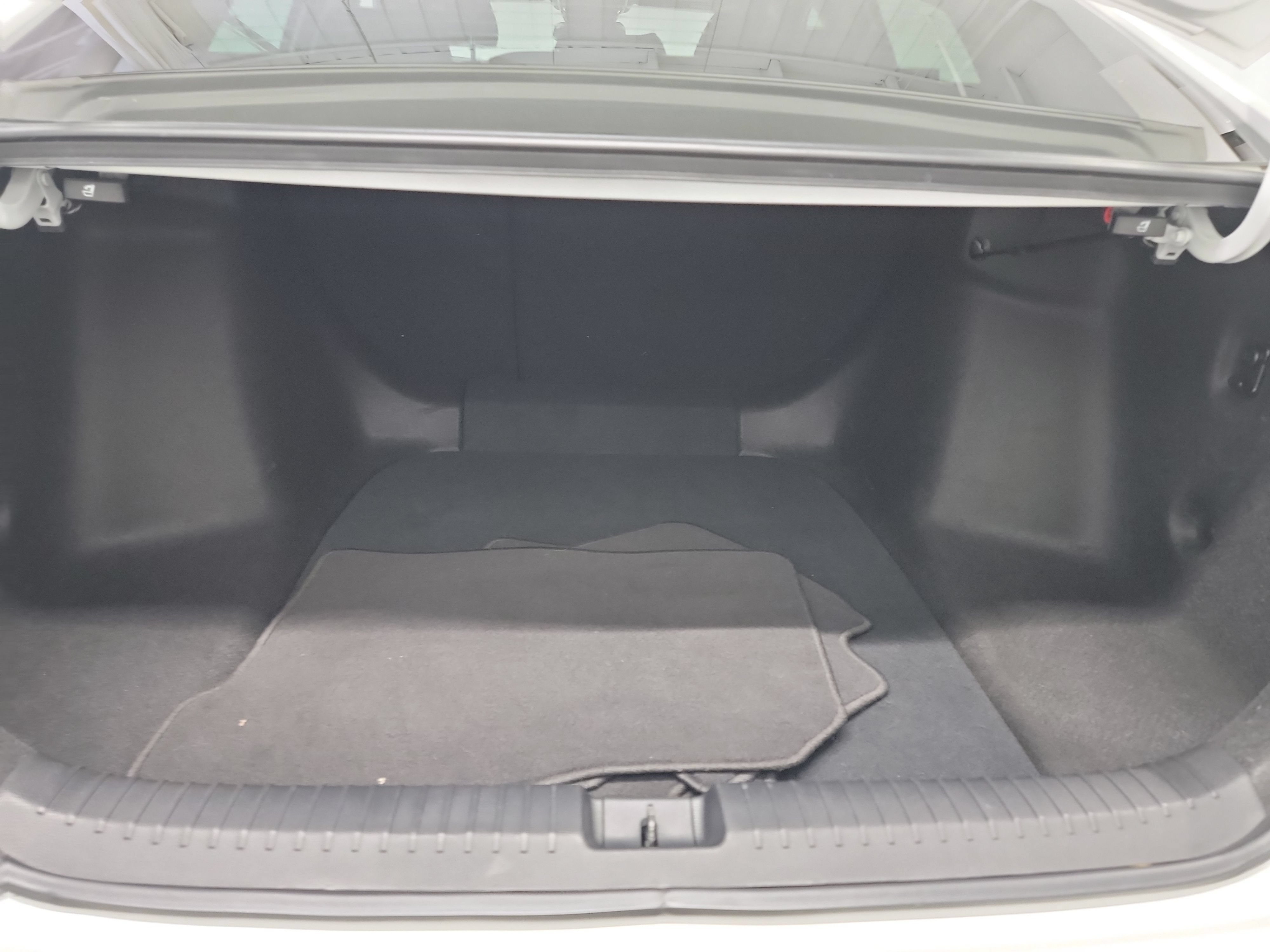 Certified 2023 Honda Accord EX image 26