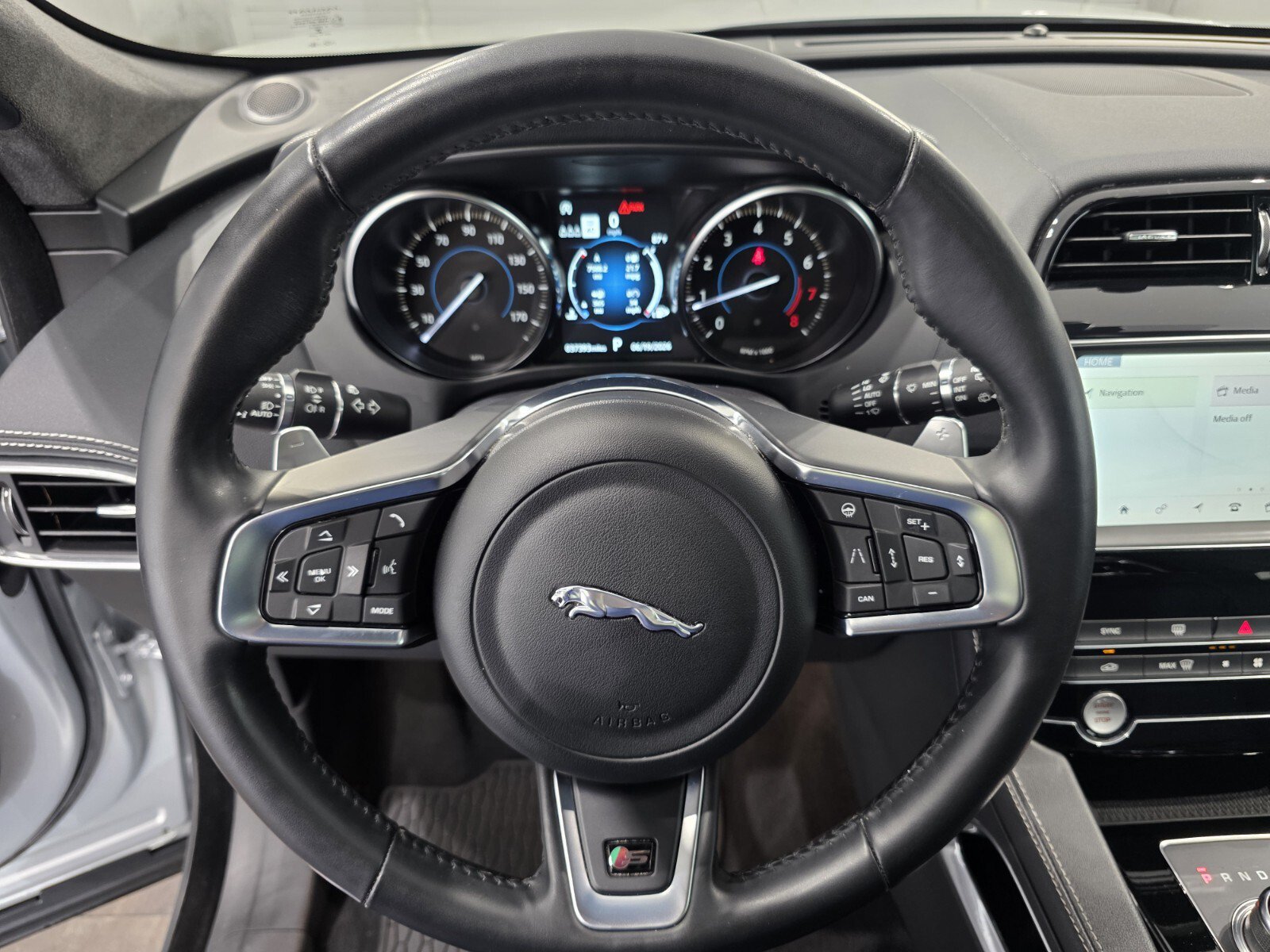 Certified 2020 Jaguar F-PACE S AWD/4WD image 14