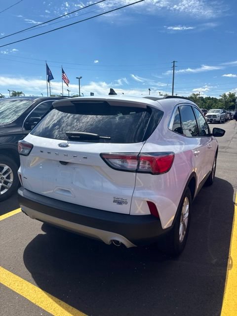 Used 2021 Ford Escape SE AWD/4WD image 3
