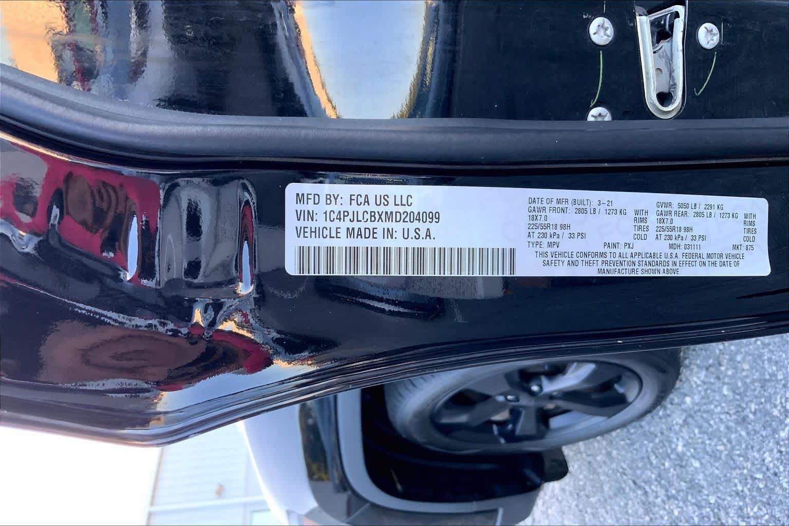 Used 2021 Jeep Cherokee Latitude FWD image 29