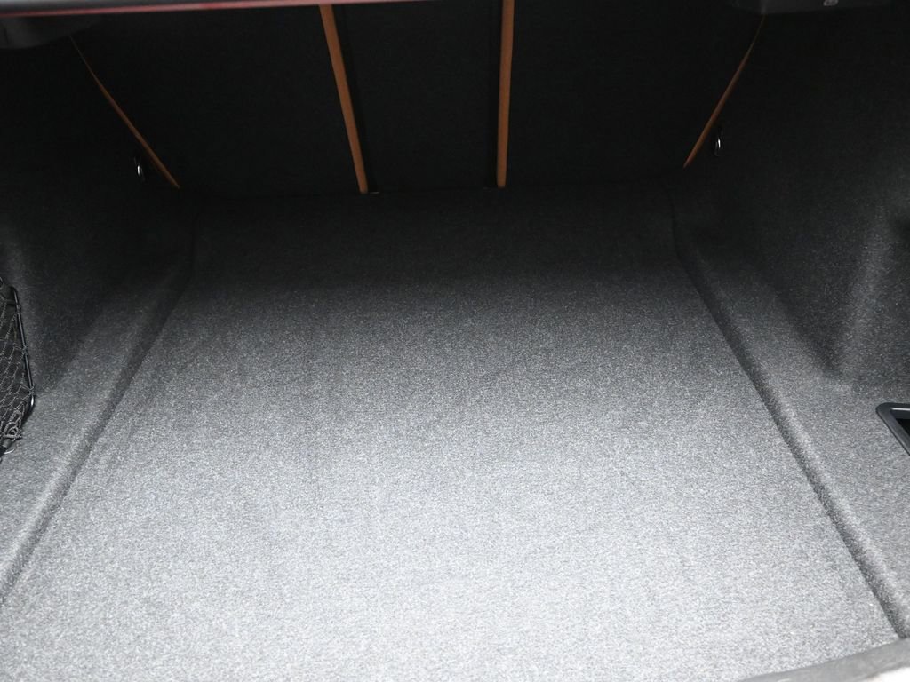 Certified 2024 BMW 330i Sedan image 20