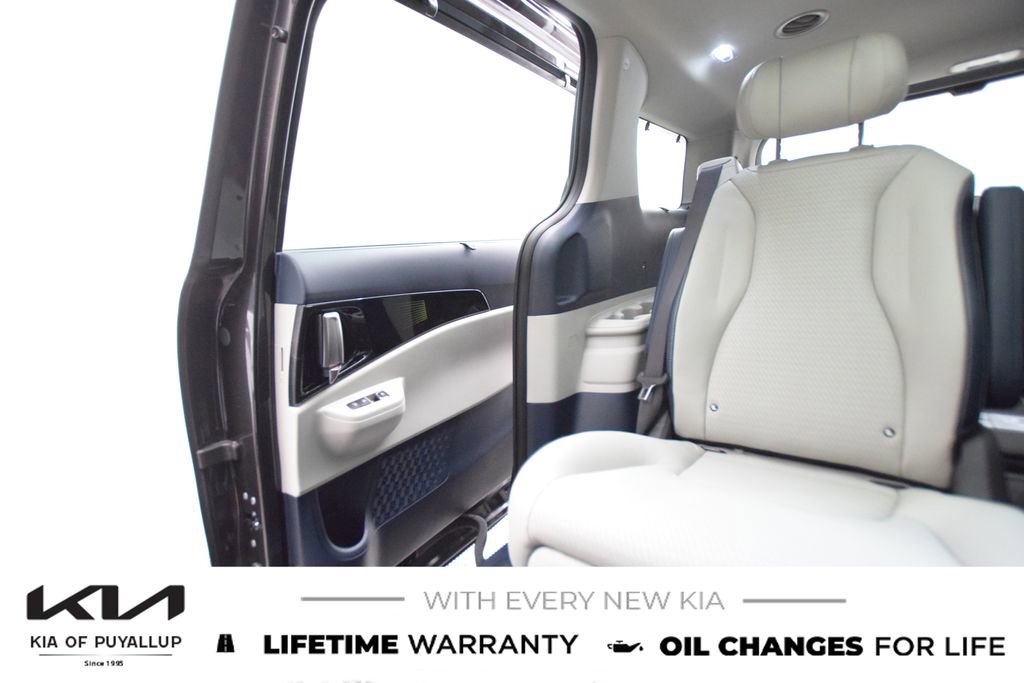 New 2025 Kia Carnival SX Prestige image 13