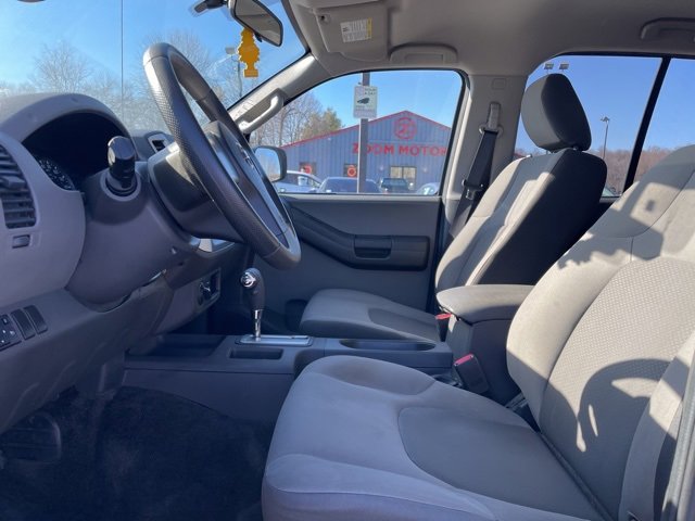 Used 2013 Nissan Xterra S w/ Value Package image 13